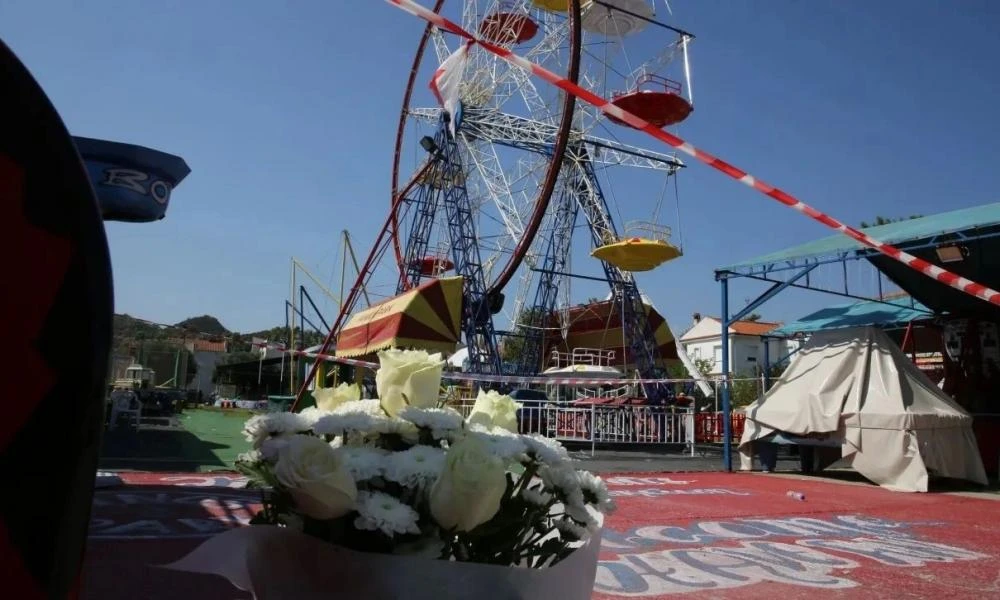 Τραγωδία σε λούνα παρκ στη Χαλκιδική: Αποποιήθηκαν τις ευθύνες τους οι τρεις κατηγορούμενοι